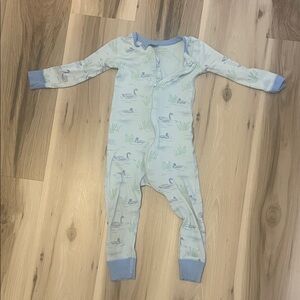 Beaufort Bonnet Light Blue Swan Print Kids One-Piece Pajamas
